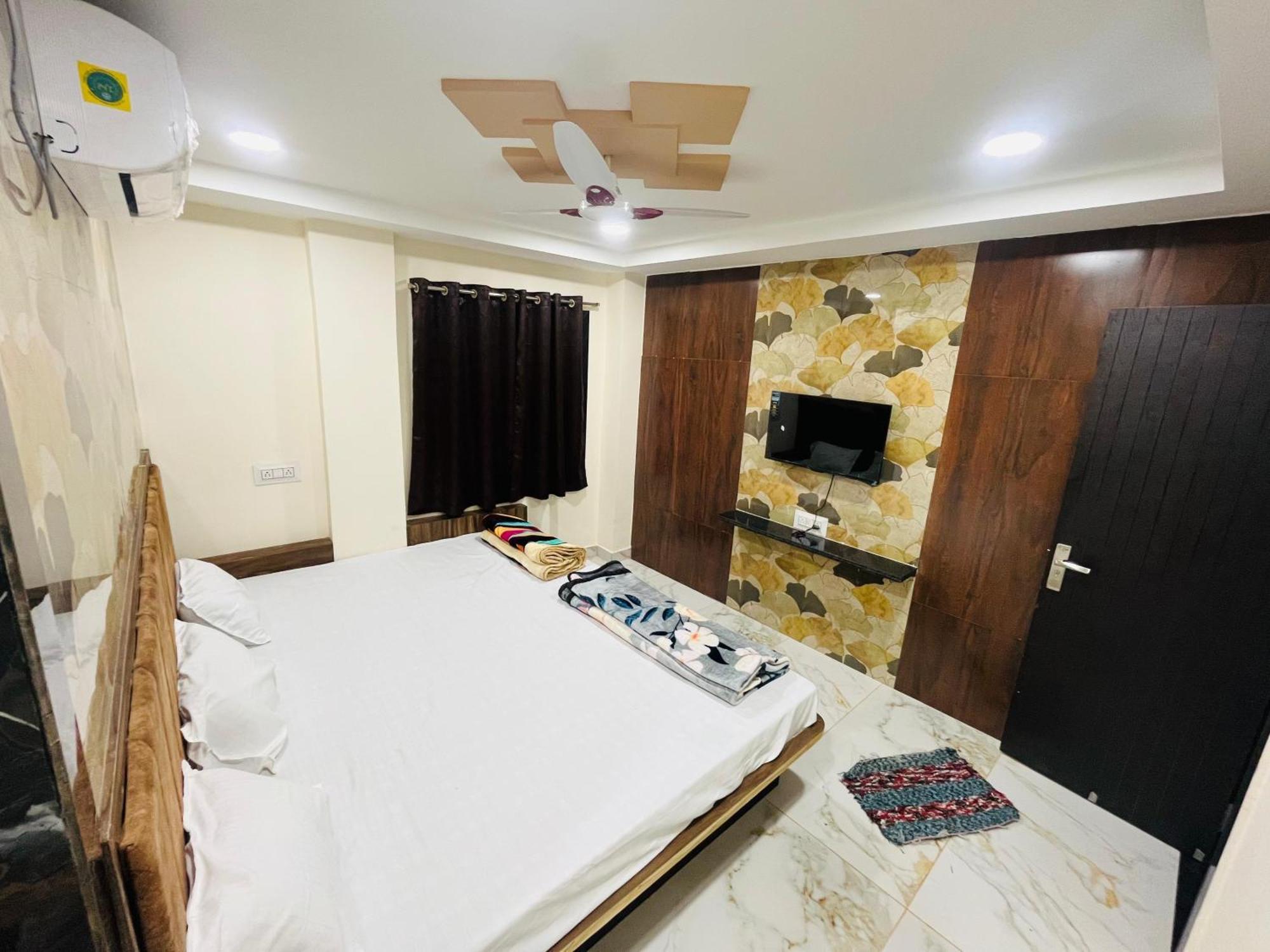 Hotel Sk Tower Ujjain Dış mekan fotoğraf
