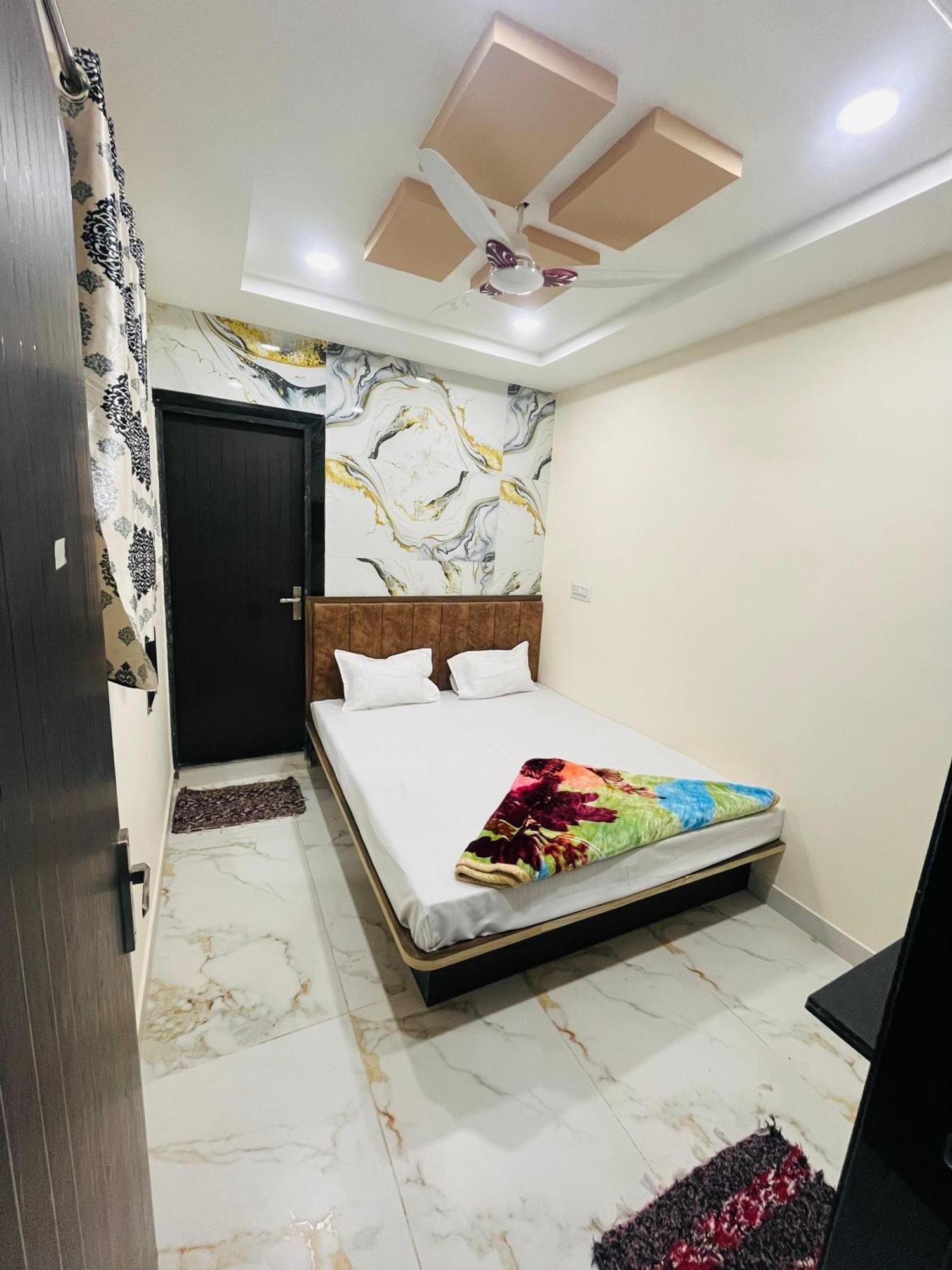 Hotel Sk Tower Ujjain Dış mekan fotoğraf
